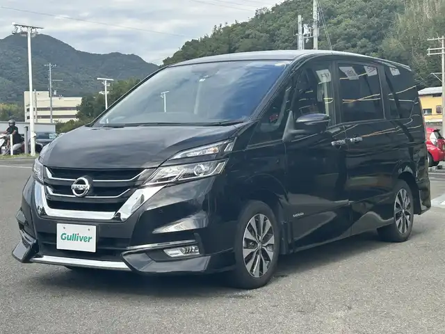 日産 セレナ ハイウェイスターVセレクションⅡ 兵庫県 2019(令1)年 6万km ダイヤモンドブラック 社外11型ナビ/・BT.TV.AM.FM/フリップダウンモニター/アラウンドビューモニター/衝突軽減装置/レーダークルーズコントロール/パーキングアシスト/カーテンエアバック/電動パーキングブレーキ/オートホールド/電動格納ミラー/両側パワースライドドア/前後ドライブレコーダー/ETC/純正フロアマット