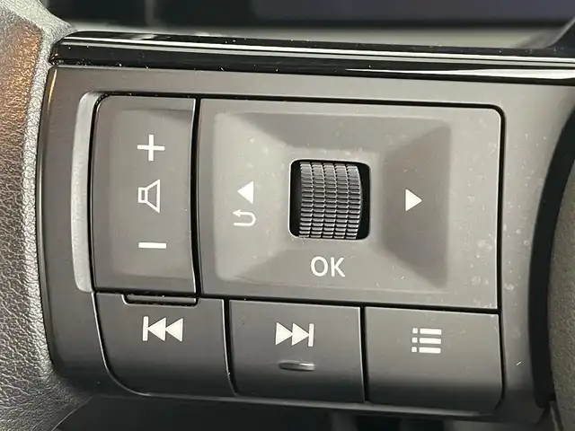 日産 ノート X 福島県 2022(令4)年 0.5万km ピュアホワイトパール エマージェンシーブレーキ　/アラウンドビューモニター　/コーナーセンサー　/純正ナビゲーション　/【AM/FM/DVD/CD/Bluetooth/フルセグ/HDMI】/型番:MM222D-L/・TVキャンセラー/ドライブレコーダー　/プッシュスタート　/・スマートキー　/ＥＴＣ　/ＬＥＤライト　/・オートライト　/デジタルインナーミラー/純正フロアマット/寒冷地仕様/純正フロアマット
