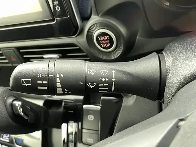 日産 デイズ HWS G ターボ プロパイロットED 熊本県 2020(令2)年 3.8万km ブラック 純正9インチSDナビ【MM319D-L】/Bluetoothオーディオ/DVD再生機能/アラウンドビューモニター/フルセグテレビ/インテリジェントエマージェンシーブレーキ/プロパイロット/純正前方ドライブレコーダー/ETC/ビークルダイナミックコントロール/ヒルスタートアシスト/レーンキープアシスト/車線逸脱防止支援システム/横滑り防止/アイドリングストップ/電動パーキング/前後クリアランスソナー/オートライト/オートマチックハイビーム/LEDヘッドライト/フォグライト/スマートキー/プッシュアップスタート/USB電源ソケット/純正フロアマット/15インチ純正アルミホイール/ドアバイザー/取扱説明書