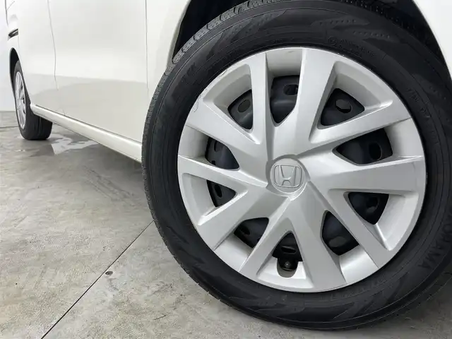 ホンダ Ｎ ＢＯＸ G L ホンダセンシング 福島県 2018(平30)年 6万km プレミアムホワイトパールⅡ レンタアップ/ホンダセンシング/・衝突軽減ブレーキ〈CMBS〉/・誤発進抑制機能/・LKAS〈車線維持支援システム〉/・ACC〈アダプティブ・クルーズ・コントロール〉/・オートハイビーム/・先行車発進お知らせ機能/SDナビ/型番：MDV-S706/・AM/FM/CD/DVD/SD/BT/iPod/フルセグTV/・バックカメラ/・ビルトインETC/プッシュスタート/・スマートキー/・スペアキー/チルト式ステアリング/・ステアリングスイッチ/LEDヘッドライト/・オートライト/ウインカーミラー/パワースライドドア/アイドリングストップ/ベンチシート/・チップアップ/純正フロアマット/360°スーパーUV・IRカットパッケージ