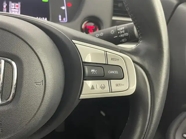 ホンダ フィット e:HEVホーム 福岡県 2021(令3)年 4万km ミッドナイトブルービームM ９型ホンダコネクトナビ（フルセグＴＶ）　/バックカメラ　/ＥＴＣ　/前後ドラレコ　/アダプティブクルーズコントロール　/コーナーセンサー　/衝突被害軽減　/レーンキープ　/踏み間違い防止　/安全支援情報スイッチ　/ＬＥＤ