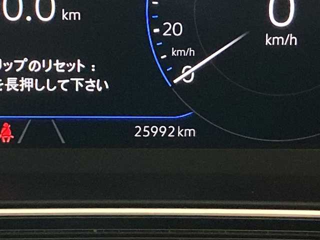 フォルクスワーゲン ＶＷ Ｔ－クロス TSI Rライン 熊本県 2022(令4)年 2.6万km ディープブラックパールエフェクト ・スマートキー/・プッシュスタート/・FrontAssist/・レーンキープアシスト/・ブラインドスポットモニター/・疲労検知/・プロアクティブ・オキュバント・プロテクション/・リアクロストラフィックアラート/・クルーズコントロール(追従式)/・ハーフレザーシート/・純正メモリナビ/　【Bluetooth・USB・AppleCarPlay・AndroidAuto】/・フルセグTV/・バックカメラ/・ETC2.0/・ドライブレコーダー(前方録画)/・LEDヘドランプ/・フォグランプ/・保証書/取説