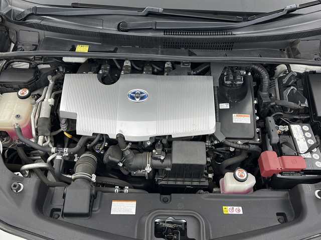 トヨタ プリウス ＰＨＶ S ナビパッケージ 宮城県 2017(平29)年 7.5万km ホワイトパールクリスタルシャイン トヨタセーフティセンス/・プリクラッシュセーフティ/・レーンディパーチャーアラート/・レーダークルーズコントロール/・オートハイビーム/純正11インチTコネクトナビ/・BT.USB/フルセグTV/バックモニター/ビルトインETC2.0/前席シートヒーター/ステアリングヒーター/LEDヘッドライト/LEDフォグランプ/アイドリングストップ/横滑り防止装置/プッシュスタート/スマートキー/純正15インチアルミホイール/純正フロアマット/トノカバー