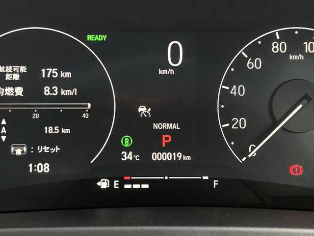 ホンダ ヴェゼル ハイブリッド e:HEV Z PLaYパッケージ 兵庫県 2025(令7)年 0.1千km プレミアムサンライトホワイトパール ワンオーナー/純正ナビ/フルセグTV/Bluetooth/FM/AM/OPマルチビューカメラシステム/OPパノラマルーフ/ビルトインETC2.0/衝突被害軽減ブレーキ/踏み間違い衝突軽減/ブラインドスポットアシスト/路外逸脱抑制機能/アダプティブクルーズコントロール/パワーバックドア/D/Nシートヒーター/ステアリングヒーター/ハーフレザーシート/パドルシフト/前後クリアランスソナー/LEDヘッドライト/フォグランプ/オートライト/シーケンシャルウィンカー/電格ミラー/フロアマット/ISOFIX/スペアキー1本/新車時保証書/取扱説明書