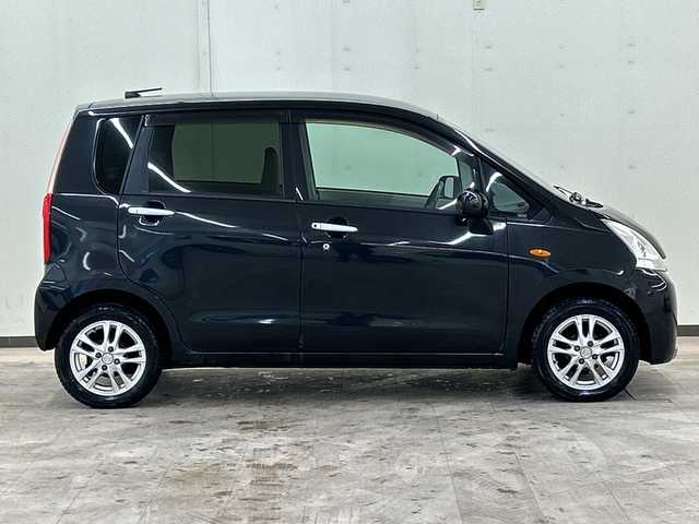 ダイハツ ムーヴ X リミテッド 道央・札幌 2011(平23)年 11.4万km ブラックマイカメタリック 4WD//純正ナビ//ドアバイザー//プッシュスタート//スマートキー//アイドリングストップ//ＥＴＣ//ドライブレコーダー//オートエアコン//パワーウィンド