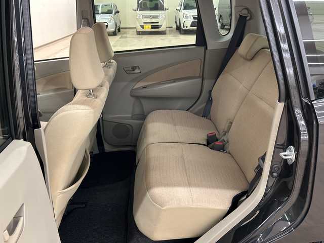 ダイハツ ムーヴ X リミテッド 道央・札幌 2011(平23)年 11.4万km ブラックマイカメタリック 4WD//純正ナビ//ドアバイザー//プッシュスタート//スマートキー//アイドリングストップ//ＥＴＣ//ドライブレコーダー//オートエアコン//パワーウィンド