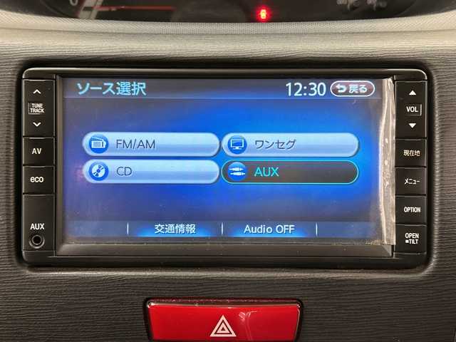 ダイハツ ムーヴ X リミテッド 道央・札幌 2011(平23)年 11.4万km ブラックマイカメタリック 4WD//純正ナビ//ドアバイザー//プッシュスタート//スマートキー//アイドリングストップ//ＥＴＣ//ドライブレコーダー//オートエアコン//パワーウィンド