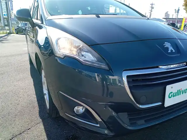 プジョー ５００８ プレミアム 福井県 2014(平26)年 1.5万km 紺Ｍ 社外SDナビ（CN-R300D）/・（フルセグTV/CD/DVD/Bluetooth）/バックカメラ/横滑り防止装置/コーナーセンサー/サイド・カーテンエアバッグ/ETC/オートライト/純正16インチAW/純正フロアマット/リモコンキー