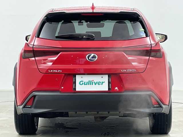 レクサス ＵＸ 250h バージョンC 道央・札幌 2020(令2)年 2.4万km マダーレッド ・4WD/・純正ナビ&CD&BT&TV&Miracast/・全方位カメラ/・パワーバックドア/・衝突軽減ブレーキ/・レーダークルーズコントロール/・黒レザーシート/・前席シートヒーター/・ステアリングヒーター/・前席パワーシート/・ドアミラーヒーター/・AC100V/・ビルトインETC/・TVキャンセラー/・クリアランスソナー/・LEDヘッドライト/・スマートキー/・スペアキー/・社外17インチAW/・純正AW付スタッドレス積載