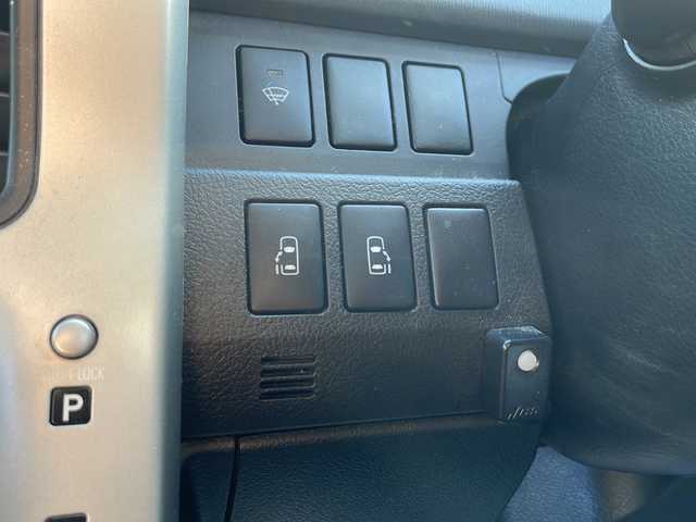 トヨタ ヴォクシー X Lエディション 東京都 2013(平25)年 6.5万km ダークバイオレットマイカメタリック 新車時保証書　整備記録簿	/取扱説明書　ナビ説明書		/純正ナビ/フルセグTV【NSZT-W62G】	/SD/CD/DVD/BT/バックカメラ　ETC	/ドライブレコーダー【前後】/両側パワースライドドア	/HIDライト/オートライト	/キーレスキー×１/メタルキー×１/社外15インチアルミ/純正15インチアルミ積込