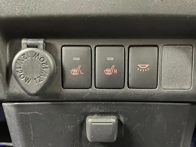 トヨタ ルーミー カスタムG－T 埼玉県 2020(令2)年 3.3万km ブラックマイカメタリック/パールホワイト2トーン 純正９型ナビ　ＢＴ　全方位　温シート　両側電動　オートハイビーム　コーナーセンサー　レーダークルーズコントロール　レーダークルーズコントロール　純正１５インチアルミホイール　衝突軽減システム