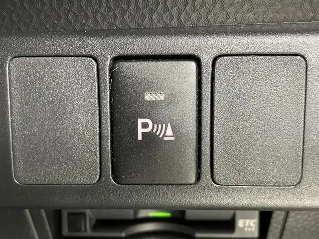 トヨタ ルーミー カスタムG－T 埼玉県 2020(令2)年 3.3万km ブラックマイカメタリック/パールホワイト2トーン 純正９型ナビ　ＢＴ　全方位　温シート　両側電動　オートハイビーム　コーナーセンサー　レーダークルーズコントロール　レーダークルーズコントロール　純正１５インチアルミホイール　衝突軽減システム