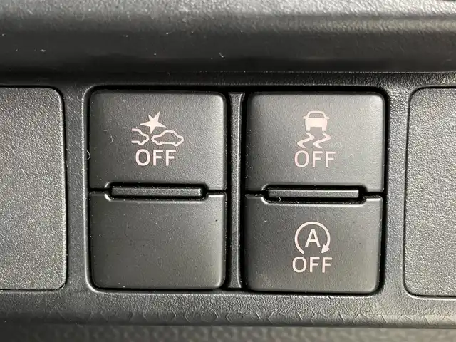 トヨタ ルーミー カスタムG－T 埼玉県 2020(令2)年 3.3万km ブラックマイカメタリック/パールホワイト2トーン 純正９型ナビ　ＢＴ　全方位　温シート　両側電動　オートハイビーム　コーナーセンサー　レーダークルーズコントロール　レーダークルーズコントロール　純正１５インチアルミホイール　衝突軽減システム