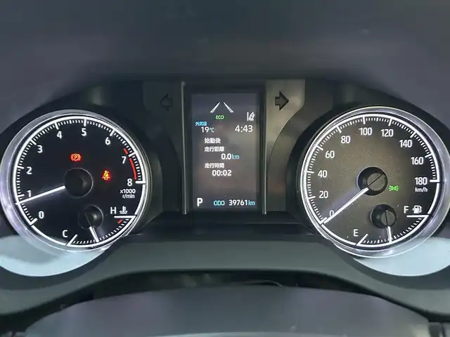 トヨタ ハリアー S 広島県 2021(令3)年 4万km ホワイトパールクリスタルシャイン ワンオーナー/純正メーカーOPナビ/【AM/FM/フルセグTV/Bluetooth】/バックカメラ/ETC/衝突被害軽減ブレーキ/横滑り防止装置/盗難防止装置/電動パーキング/オートブレーキホールド/レーダークルーズコントロール/コーナーセンサー/LEDヘッドライト/オートライト/オートマチックハイビーム/プッシュスタート/スペアキー/スマートキー/純正17インチアルミホイール/純正フロアマット/保証書/取扱説明書