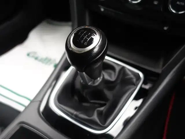 マツダ アテンザ ワゴン XD Lパッケージ 山形県 2013(平25)年 11.6万km ディープクリスタルブルーマイカ 6MT/ディーゼルターボ/衝突被害軽減システム/SDナビ/　　【CD DVD BT フルセグ USB AUX MSV】/バックカメラ/レーダークルーズコントロール/HIDオートヘッドライト/レザーシート/シートヒーター/パワーシート/17インチアルミホイール/アイドリングストップ/ステアリングスイッチ/電動格納ウィンカーミラー/ブライドスッポトモニター/フォグランプ/スマートキー/ETC