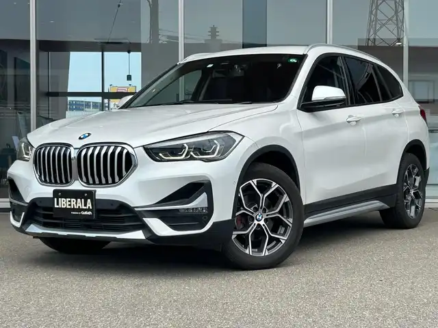 ＢＭＷ Ｘ１ xDrive 18d xライン 富山県 2020(令2)年 5万km パール ハーフレザーシート　/純正ナビ　/Bluetooth接続/アドブルー/バックカメラ　/ＡＣＣ　/衝突軽減Ｂ　/前後コーナーセンサー/レーンディパチャーＷ　/パーキングアシスト　/コンフォートアクセス　/アンビエントライト　/前席パワーシート　/パワーバックＤ　/純正１８ＡＷ