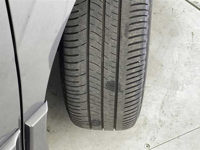日産 セレナ e－パワー ハイウェイスター V 宮城県 2021(令3)年 1.2万km ダークメタルグレー アラウンドビューモニター/プロパイロット/エマージェンシーブレーキ/車線逸脱警報/車線逸脱防止支援システム/ソナー/ＢＳＷ（後側方車両検知警報）/純正10型ナビ/・BT.CD.DVD.USB/フルセグTV/ハンズフリーオートスライドドア/両側パワースライドドア/前席シートヒーター/ステアリングヒーター/LEDヘッドライト/LEDフォグランプ/純正ドライブレコーダー（FR）/ビルトインETC/ステアリングスイッチ/電動パーキングブレーキ/プッシュスタート/スマートキー/純正15inAW/純正フロアマット/ロールサンシェード/シートバックテーブル