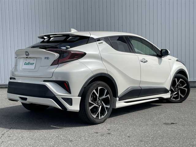 トヨタ Ｃ－ＨＲ G LEDエディション 愛知県 2018(平30)年 7.8万km ホワイトパールクリスタルシャイン モデリスタエアロ/社外SDナビ/・地デジTV/・CD/・Bluetooth/バックカメラ/衝突軽減ブレーキ/車線逸脱警報/レーダークルーズコントロール/ブラインドスポットモニター/シートヒーター/ハーフレザーシート/プッシュスタート/スマートキー/電動パーキングブレーキ/オートブレーキホールド/革巻きステアリング/ステアリングリモコン/LEDヘッドライト/フォグライト