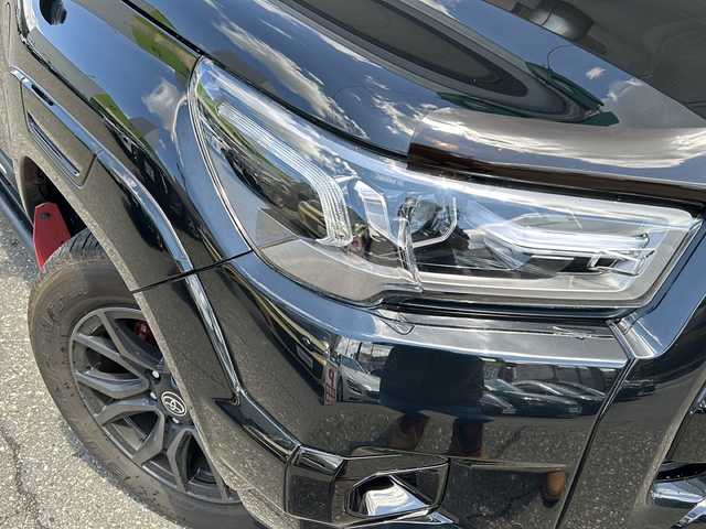 トヨタ ハイラックス Z GRスポーツ 福井県 2022(令4)年 2.9万km アティチュードブラックマイカ ワンオーナー/GRサイドステップ/GRマッドフラップ/純正ベッドライナー/社外トノカバー/社外マフラー/バグガード/純正ボディサイドモールディング/リアゲートダンパー/前後ドライブレコーダー/社外マフラー/社外アンダーガード/プッシュスタート/LEDヘッドライト/フォグランプ/オートライト/純正ナビ/AM/FM/BT/USB/全方位カメラ/社外サブウーファー/トヨタセーフティーセンス/レーダークルーズコントロール/パドルシフト/ETC2.0/スマートキー×2/ハーフレザーシート/運転席パワーシート/取扱説明書・保証書あり
