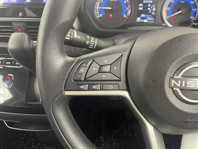 日産 ルークス ハイウェイスター X 大分県 2024(令6)年 0.2万km オーシャンブルーP エマージェンシーブレーキ/車線逸脱警報/インテリジェントルームミラー/アラウンドビューモニター/純正9型ナビ　型式：MM223D-L/【フルセグTV、AM/FM、BT対応】/ステアリングスイッチ/両側電動スライドドア/サーキュレーター/ETC/アイドリングストップ/横滑り防止装置/電動格納ミラー/純正フロアマット/オートライト/LEDヘッドライト/フォグランプ/純正14インチアルミホイール/コーナーセンサー
