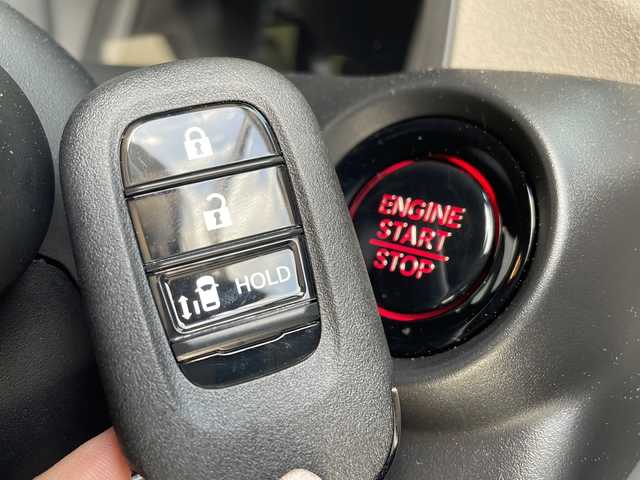 ホンダ Ｎ ＢＯＸ JOY 愛知県 2025(令7)年 0.1万km未満 ベージュ 届出済未使用車/レーダークルーズコントロール/シートヒーター/コーナーセンサー/LEDヘッドライト/パワースライドドア/バックカメラ/オートマチックハイビーム/ステアリングスイッチ/スマートキー/プッシュスタート