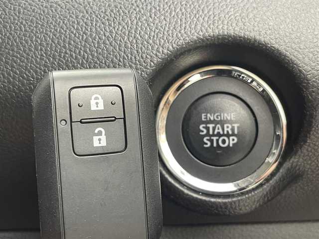 スズキ スイフト HYBRID RS 茨城県 2017(平29)年 3.1万km バーニングレッドPM 純正8型ナビ/全方位カメラ/フルセグ/衝突被害軽減ブレーキ/車線逸脱抑制装置/レーダークルーズコントロール/オートマチックハイビーム/ETC/ドラレコ/シートヒーター/純正16インチAW/LEDヘッドライト/スマートキー