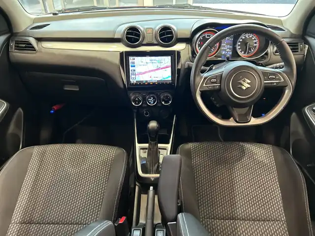 スズキ スイフト HYBRID RS 埼玉県 2017(平29)年 3.2万km バーニングレッドPM デュアルセンサーブレーキサポート /純正8インチメモリナビ /全方位モニター /レーダークルーズコントロール /LEDオートライト /シートヒーター /純正16インチアルホイール/パドルシフト /ステアリングスイッチ /ETC