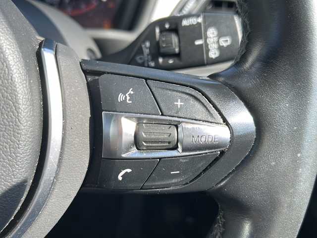 ＢＭＷ Ｘ１ sDrive 18i Mスポーツ 佐賀県 2019(令1)年 5.1万km アルピンホワイトⅢ 純正ナビ/Bluetooth/USB/ワンオーナー/バックカメラ/クルーズコントロール/衝突軽減システム/レーンアシスト/LEDオートライト/オートエアコン/パワーシート/シートメモリ/ヒートシーター/クリアランスソナー/MTモード付AT/アイドリングストップ/ETC/プッシュスタート/ステアリングスイッチ/電格ウィンカーミラー/保証書/取扱説明書/記録簿(R2/3/4/6)