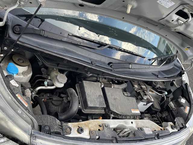スズキ スペーシア カスタム XS リミテッド 新潟県 2015(平27)年 3.9万km クリスタルホワイトP ・4WD/・寒冷地仕様/・純正ナビ&CD&AUX&ワンセグ/・両側パワースライドドア/・衝突軽減ブレーキ/・前席シートヒーター/・ドアミラーヒーター/・ステアリングスイッチ/・ベンチシート/・HIDヘッドライト/・フォグランプ/・社外AW付スタッドレス積載
