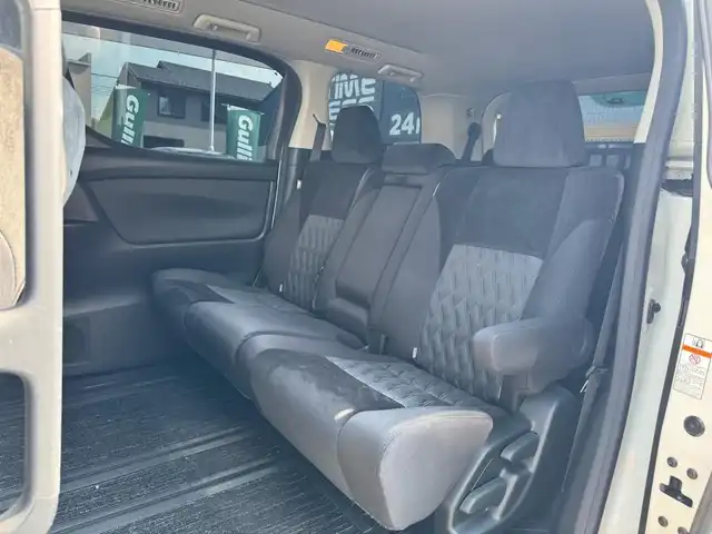 トヨタ アルファード S 滋賀県 2019(令1)年 4万km パール アルパイン11インチBIGX /　フルセグ Bluetooth CD DVD SD AM FM/バックカメラ/フロントカメラ/サイドカメラ/アルパインフリップダウンモニター/ドライブレコーダー前後/ETC/スペアタイヤ/Toyota Safety Sense /プリクラッシュセーフティ/レーントレーシングアシスト［LTA］/レーダークルーズコントロール/ロードサインアシスト［RSA］/オートマチックハイビーム［AHB］/先行車発進告知機能［TMN］/インテリジェントクリアランスソナー/ドライブスタートコントロール/片側パワースライドドア/純正フロアマット/純正ドアバイザー/純正18インチアルミ