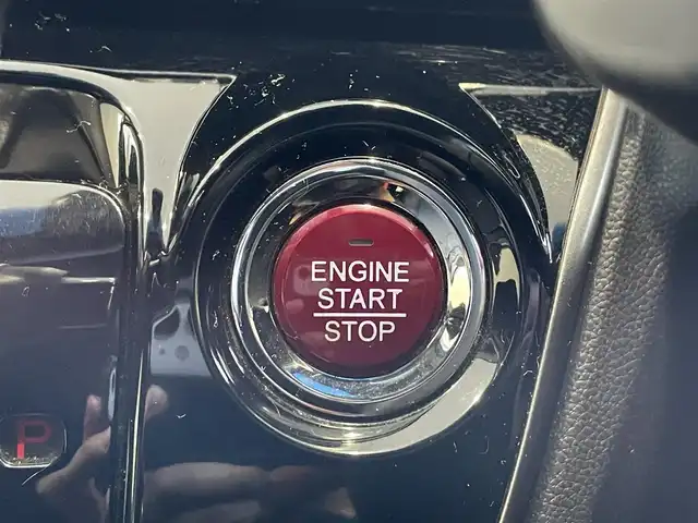 ホンダ Ｎ ＷＧＮ カスタム G ターボパッケージ 沖縄県 2016(平28)年 6.4万km クリスタルブラックパール (株)IDOMが運営する【じしゃロンコザ店】の自社ローン専用車両になりますこちらは現金またはオートローンご利用時の価格です。自社ローンご希望の方は別途その旨お申付け下さい/・本土仕入/・純正ナビ/・Bluetooth接続/・TV/・DVD再生/・バックカメラ/・ETC/・スマートキー/・プッシュスタート/・ドライブレコーダー/・クルーズコントロール/・ハーフレザーシート/・オートライト