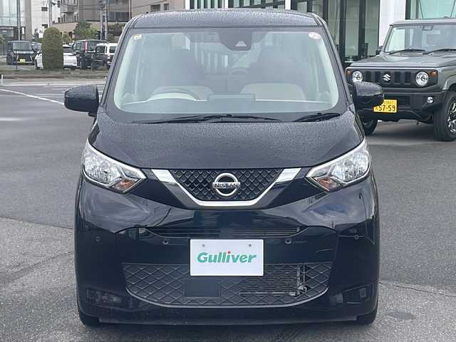 日産 デイズ X 長野県 2020(令2)年 5.1万km ブラック 日産純正メモリナビ【MJ120D-W】/FM・AM・DVD・CD・フルセグTV・USB/Bluetooth Audio/バックカメラ/純正14インチアルミホイール/前後コーナーセンサー/衝突被害軽減ブレーキ/オートマチックハイビーム/オートライト/純正フロアマット/ドアバイザー/プッシュスタート/スマートキー/スペアキー/取扱説明書/保証書/ETC