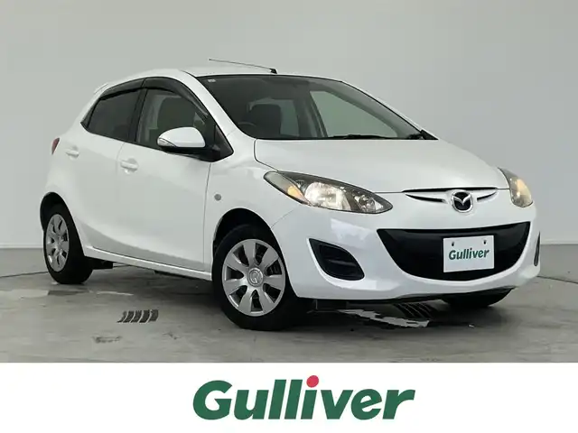 マツダ デミオ 13－スカイアクティブ 愛知県 2013(平25)年 3.7万km クリスタルホワイトパールマイカ ／禁煙車/／Clarion製ＨＤＤナビ(MAX670)/／ＣＤ　ＤＶＤ　ＨＤＤ　地デジ/／バックカメラ/／ETC/／リモコンキー/／純正フロアマット/／純正ドアバイザー/／電動格納ウインカーミラー/／アイドリングストップ/／取扱説明書/／ステアリングボタン