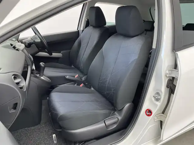 マツダ デミオ 13－スカイアクティブ 愛知県 2013(平25)年 3.7万km クリスタルホワイトパールマイカ ／禁煙車/／Clarion製ＨＤＤナビ(MAX670)/／ＣＤ　ＤＶＤ　ＨＤＤ　地デジ/／バックカメラ/／ETC/／リモコンキー/／純正フロアマット/／純正ドアバイザー/／電動格納ウインカーミラー/／アイドリングストップ/／取扱説明書/／ステアリングボタン