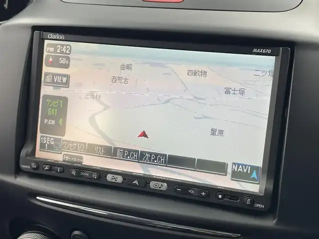 マツダ デミオ 13－スカイアクティブ 愛知県 2013(平25)年 3.7万km クリスタルホワイトパールマイカ ／禁煙車/／Clarion製ＨＤＤナビ(MAX670)/／ＣＤ　ＤＶＤ　ＨＤＤ　地デジ/／バックカメラ/／ETC/／リモコンキー/／純正フロアマット/／純正ドアバイザー/／電動格納ウインカーミラー/／アイドリングストップ/／取扱説明書/／ステアリングボタン