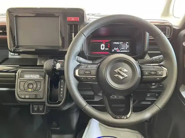 スズキ スペーシア カスタム HYBRID XS 岩手県 2024(令6)年 0.1万km ピュアホワイトパール/ブラック2トーン ４WD/オプション ブラック2トーンルーフ/スリムサーキュレーター/ロールサンシェード/前席シートヒーター/ステアリングヒーター/マルチユースフラップ/両側パワースライドドア/スズキセーフティサポート/デュアルセンサーブレーキサポートII/車線逸脱抑制機能/アダプティブクルーズコントロール/車線維持支援機能/誤発進抑制機能/標識認識機能/先行車発信お知らせ機能/リヤパーキングセンサー/ハイビームアシスト/横滑り防止装置/アイドリングストップ/LEDヘッドライト/純正１５インチアルミホイール