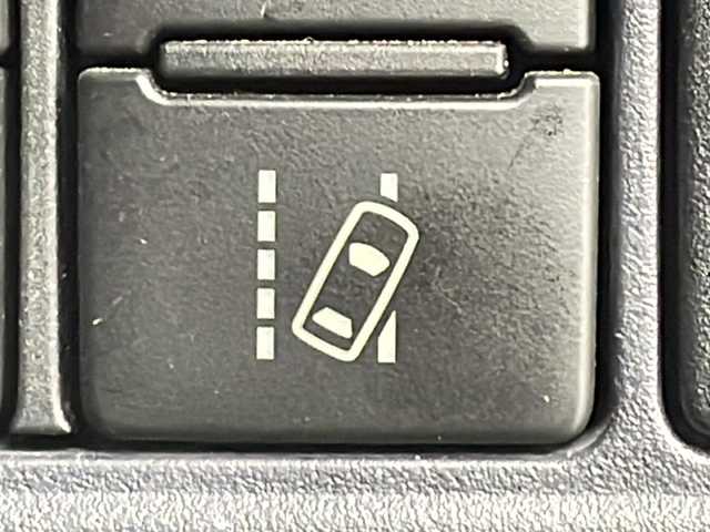 トヨタ ヴォクシー ZS 煌Ⅱ 茨城県 2017(平29)年 6.9万km ブラッキッシュアゲハガラスフレーク 純正１０型ナビ　フルセグＴＶ　バックモニター　衝突軽減ブレーキ　両側電動スライドドア　ＬＥＤライト　ＬＥＤフォグランプ　ＥＴＣ　ドライブレコーダー　スマートキー　横滑り防止装置　純正アルミホイール