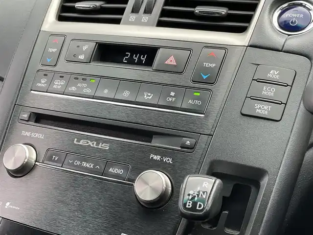 レクサス ＨＳ 250h バージョンC 佐賀県 2013(平25)年 9.5万km ブラック 純正ナビ(フルセグTV/Bluetooth)/バックカメラ/ドライブレコーダー/レザーシート/前席パワーシート/前席シートヒーター/クルーズコントロール/ステアリングリモコン/オートライト/電格ミラー/シガーソケット/ドアバイザー/現状サマー(純正AW)(215/55/R17)/BRIDGESTONE Playz PX/禁煙車