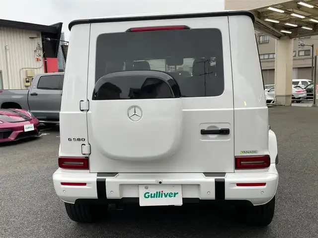 メルセデス・ベンツ ゲレンデヴァーゲン Ｇ５８０ ウィズ EQ テクノロジー ED1 神奈川県 2024(令6)年 1.2万km パール ワンオーナー/ラグジュアリーパッケージ/サンルーフ/ブルメスターサウンド/AMGライン/アダプティブダンピング/グレー/黒革シート/カーボンインテリアパネル/レーダーセーフティパッケージ/レーダークルーズコントロール/衝突軽減ブレーキ/LKA/BSM/AMG20インチAW/LEDヘッドライト/コーナーセンサー/純正メモリーナビ・地デジTV/純正USB/BT再生/360°カメラ/ETC2.0/ワイヤレス充電/前席パワーシート/全席シートヒーター/前席シートヒーター/ドリンクホルダー(保冷・保温機能)/パドルシフト/プッシュスタート/スマートキー×2/R7年ディーラー整備記録/保証書・取説あり