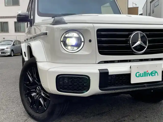 メルセデス・ベンツ ゲレンデヴァーゲン Ｇ５８０ ウィズ EQ テクノロジー ED1 神奈川県 2024(令6)年 1.2万km パール ワンオーナー/ラグジュアリーパッケージ/サンルーフ/ブルメスターサウンド/AMGライン/アダプティブダンピング/グレー/黒革シート/カーボンインテリアパネル/レーダーセーフティパッケージ/レーダークルーズコントロール/衝突軽減ブレーキ/LKA/BSM/AMG20インチAW/LEDヘッドライト/コーナーセンサー/純正メモリーナビ・地デジTV/純正USB/BT再生/360°カメラ/ETC2.0/ワイヤレス充電/前席パワーシート/全席シートヒーター/前席シートヒーター/ドリンクホルダー(保冷・保温機能)/パドルシフト/プッシュスタート/スマートキー×2/R7年ディーラー整備記録/保証書・取説あり