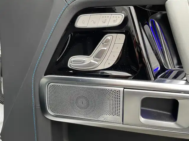 メルセデス・ベンツ ゲレンデヴァーゲン Ｇ５８０ ウィズ EQ テクノロジー ED1 神奈川県 2024(令6)年 1.2万km パール ワンオーナー/ラグジュアリーパッケージ/サンルーフ/ブルメスターサウンド/AMGライン/アダプティブダンピング/グレー/黒革シート/カーボンインテリアパネル/レーダーセーフティパッケージ/レーダークルーズコントロール/衝突軽減ブレーキ/LKA/BSM/AMG20インチAW/LEDヘッドライト/コーナーセンサー/純正メモリーナビ・地デジTV/純正USB/BT再生/360°カメラ/ETC2.0/ワイヤレス充電/前席パワーシート/全席シートヒーター/前席シートヒーター/ドリンクホルダー(保冷・保温機能)/パドルシフト/プッシュスタート/スマートキー×2/R7年ディーラー整備記録/保証書・取説あり