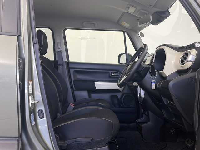 スズキ クロスビー HYBRID MZ 秋田県 2024(令6)年 3.2万km タフカーキパールメタリック/ホワイト2トーン ４WD/純正ナビ(Bluetooth/CD/ワンセグ)/バックカメラ/前席シートヒーター/ETC/レーンキープアシスト/クルーズコントロール/クリアランスソナー/アイドリングストップ/後方コーナーセンサー/衝突被害軽減システム/ダウンヒルアシストコントロール/革巻きステアリング/純正AW/オートライト/LEDヘッドライト/スマートキー