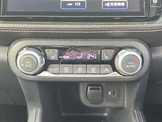 日産 キックス X 茨城県 2021(令3)年 6.4万km ダークブルー 純正メモリナビ/(地デジTV・CD・DVD・BT・ラジオ再生)/レーダークルーズコントロール/レーンアシスト/衝突軽減ブレーキ/コーナーセンサー/ハーフレザーシート/シートヒーター/アラウンドビューモニター/ビルトインETC/オートライト/LEDヘッドライト/純正17inアルミホイール/スマートキー/アイドリングストップ