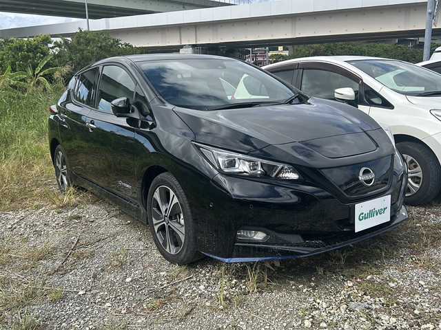 日産 リーフ e+ G 沖縄県 2021(令3)年 8.3万km スーパーブラック