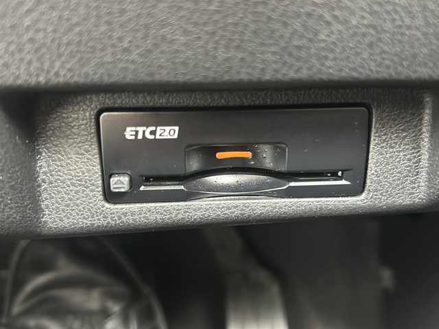 日産 リーフ e+ G 沖縄県 2021(令3)年 8.3万km スーパーブラック