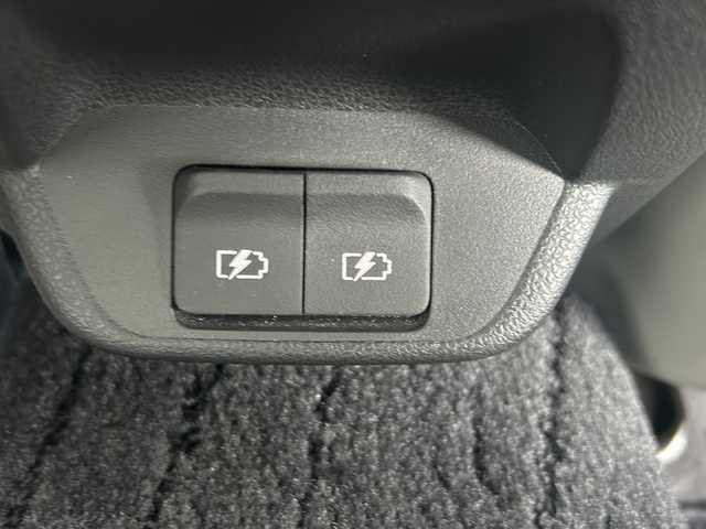 日産 リーフ e+ G 沖縄県 2021(令3)年 8.3万km スーパーブラック