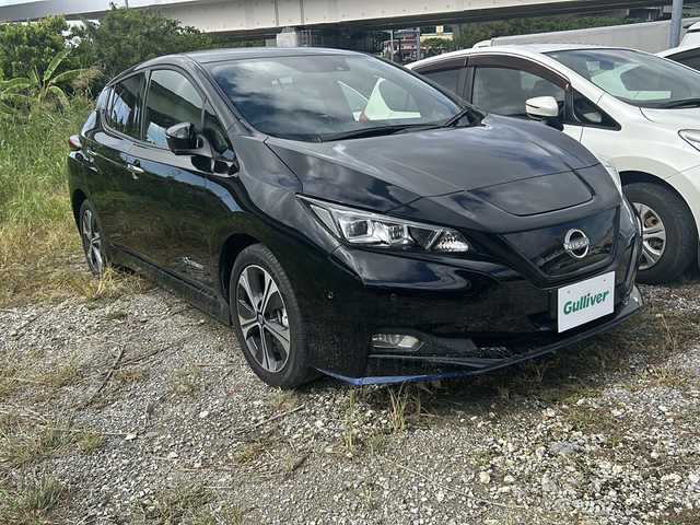 日産 リーフ e+ G 沖縄県 2021(令3)年 8.3万km スーパーブラック