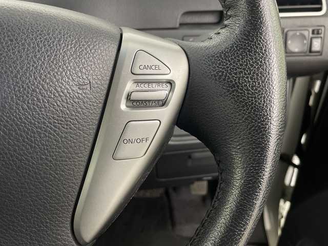 日産 セレナ HWS S HV Vセレ +Sefty 埼玉県 2015(平27)年 7.1万km ブリリアントホワイトパール 純正フリップダウンモニター/純正ナビ　(Bluetooth/HDMI/USB/CD/DVD/AUX/iPod/VTR)/フルセグテレビ/アラウンドビューモニター/両側パワースライドドア/ビルトインETC/クルーズコントロール/衝突被害軽減ブレーキ/車線逸脱警報/クリアランスソナー/プッシュスタート/フロアマット/オートLEDライト/純正16インチアルミホイール