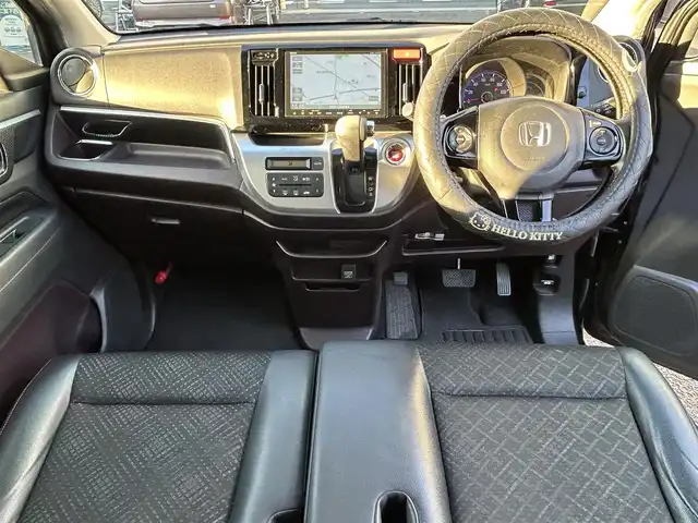 ホンダ Ｎ ＷＧＮ カスタム G ターボパッケージ 愛知県 2013(平25)年 7.1万km スマートブラック 純正8型ナビ【Bluetooth　CD DVD SD USB フルセグ　品番：VXM-VFEi】/バックカメラ/ETC/クルーズコントロール/オートライト/フォグランプ/ECON/ステアリングリモコン/パドルシフト/ハーフレザーシート/ドアバイザー/電動格納ドアミラー/純正アルミホイール/禁煙車