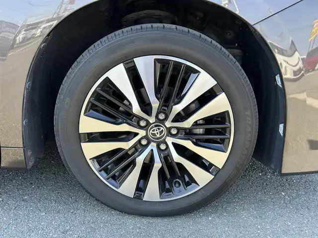 トヨタ ヴェルファイア Z Gエディション 静岡県 2019(平31)年 7.1万km グラファイトM トヨタセーフティーセンス/7人乗り/純正10インチナビ/FM/AM/CD/DVD/Bluetooth/SD/フルセグTV/クルーズコントロール/バックカメラ/ビルトインETC/両側電動スライドドア/LEDヘッドライト/オートライト/オートハイビーム/デジタルインナーミラー/ステアリングヒーター/全席パワーシート/メモリーシート/プッシュスタート/スマートキー/オットマン/純正18AW